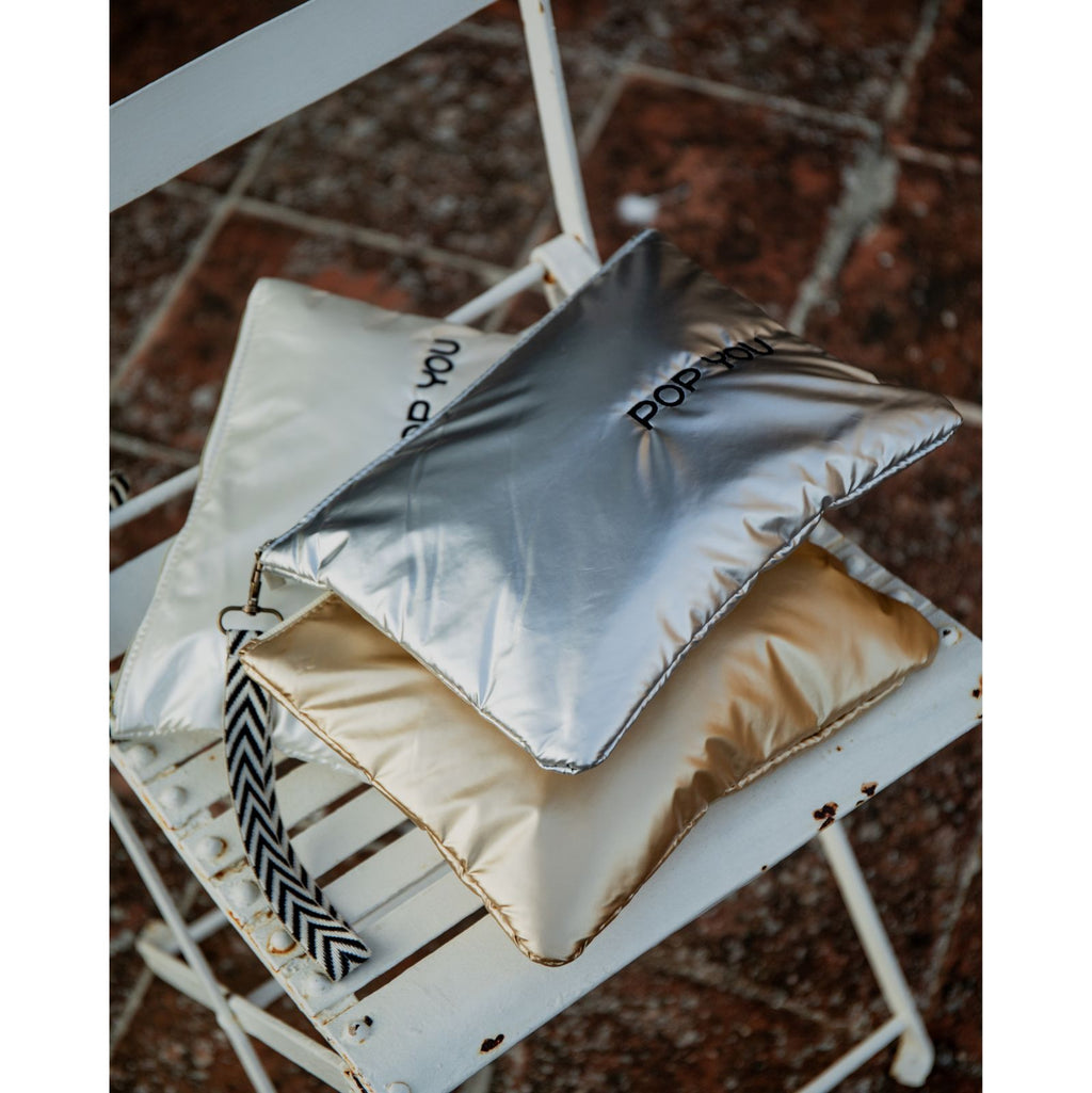 Pouche Silver